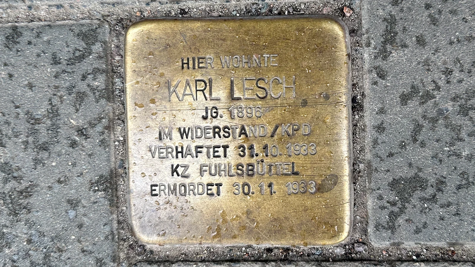 Detalje af en snublesten i Hamborg