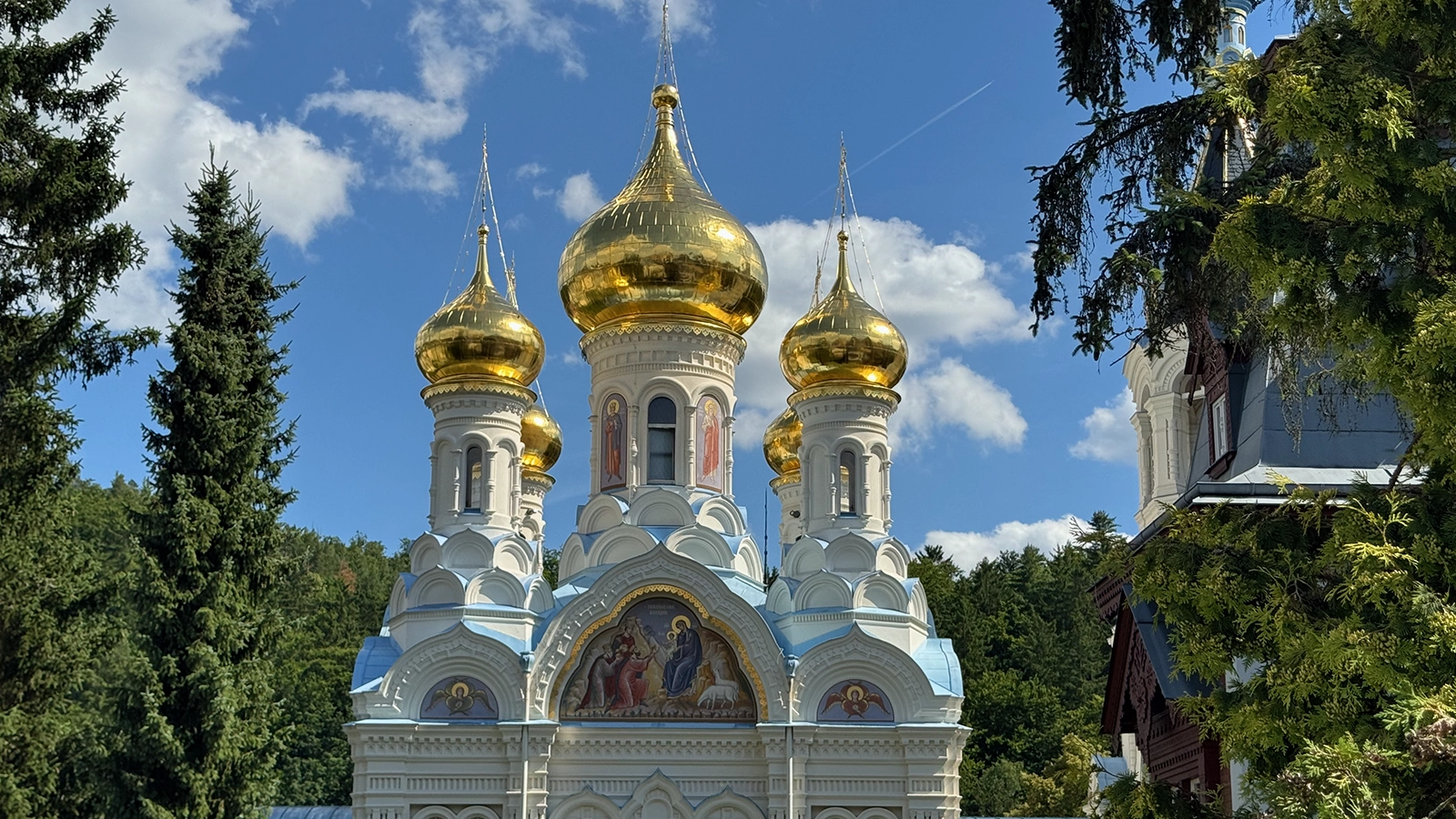 Billede af Sankt Peter og Paul-kirken i Karlovy Vary.
