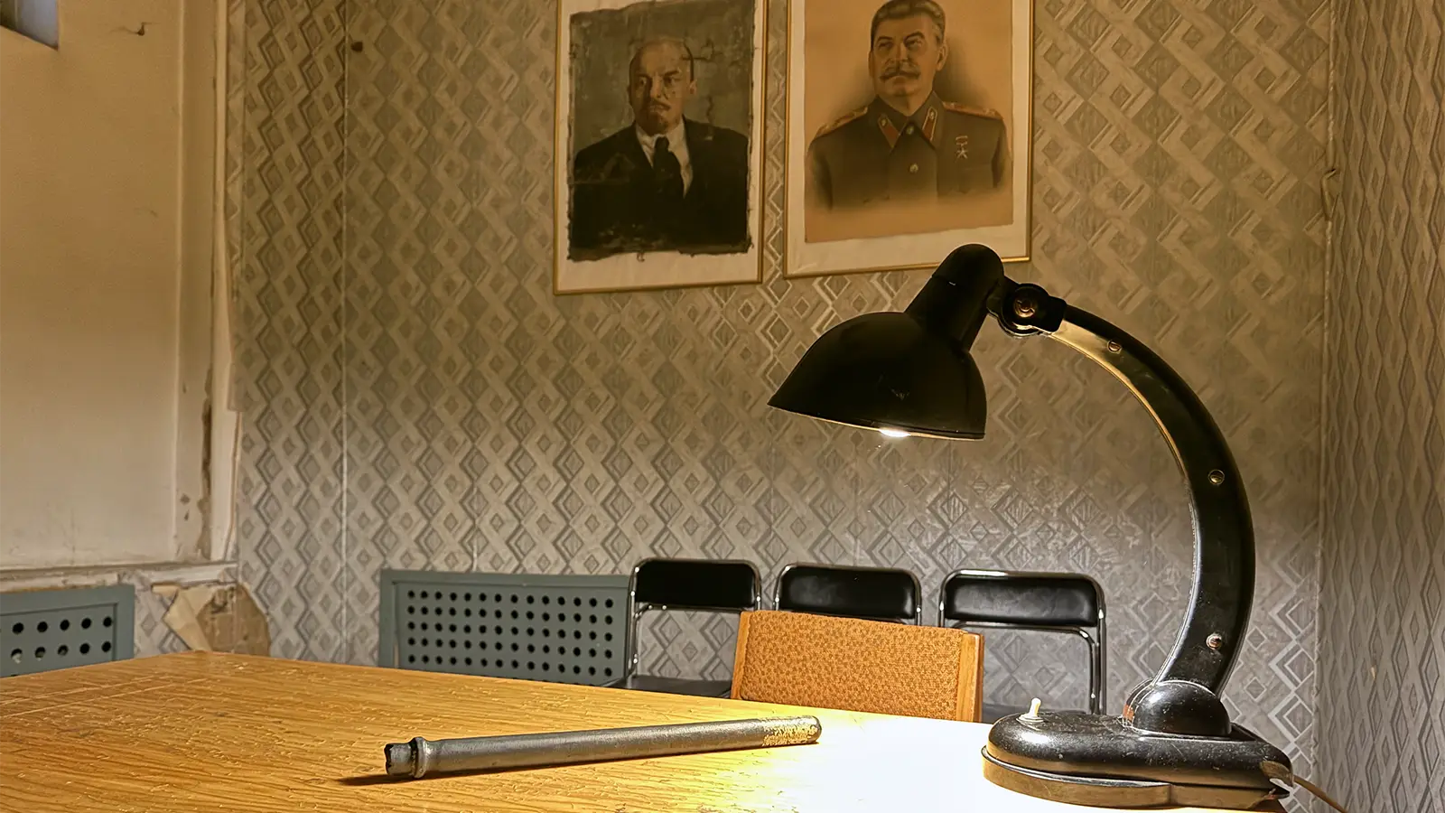 Afhøringskontor på KGB-museet i Riga.