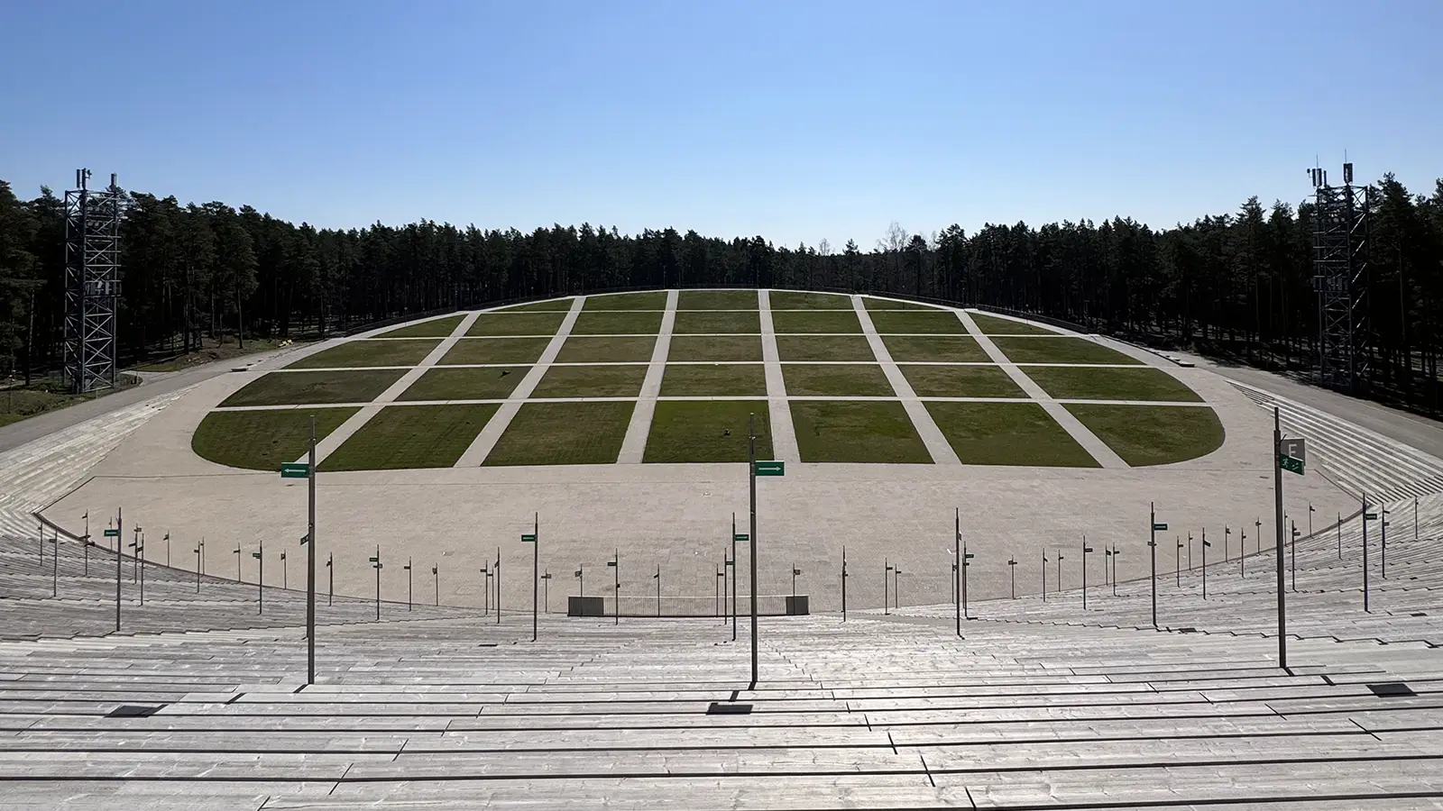 Udsigt fra scenen ved The Mezaparks Great Bandstand i Riga.